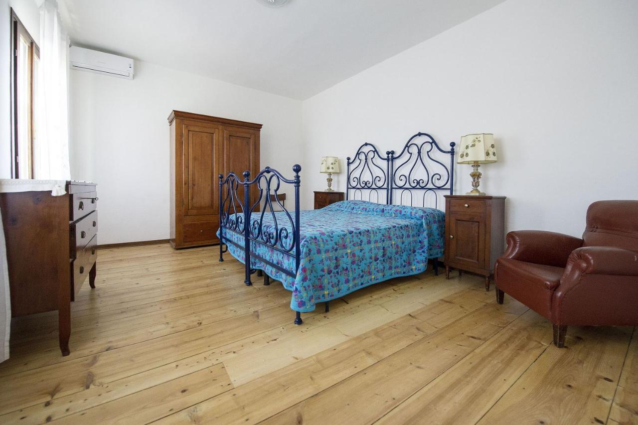 Casa Sincielli Villa กาออร์เล ภายนอก รูปภาพ