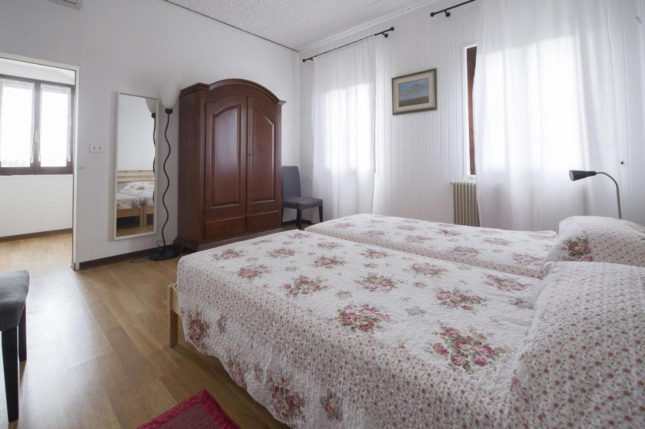 Casa Sincielli Villa กาออร์เล ภายนอก รูปภาพ
